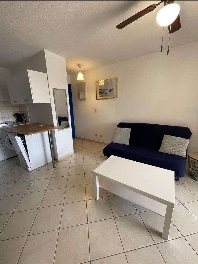 Charmant Appartement A Quelques Metres De La Plage La Londe-les-Maures Εξωτερικό φωτογραφία