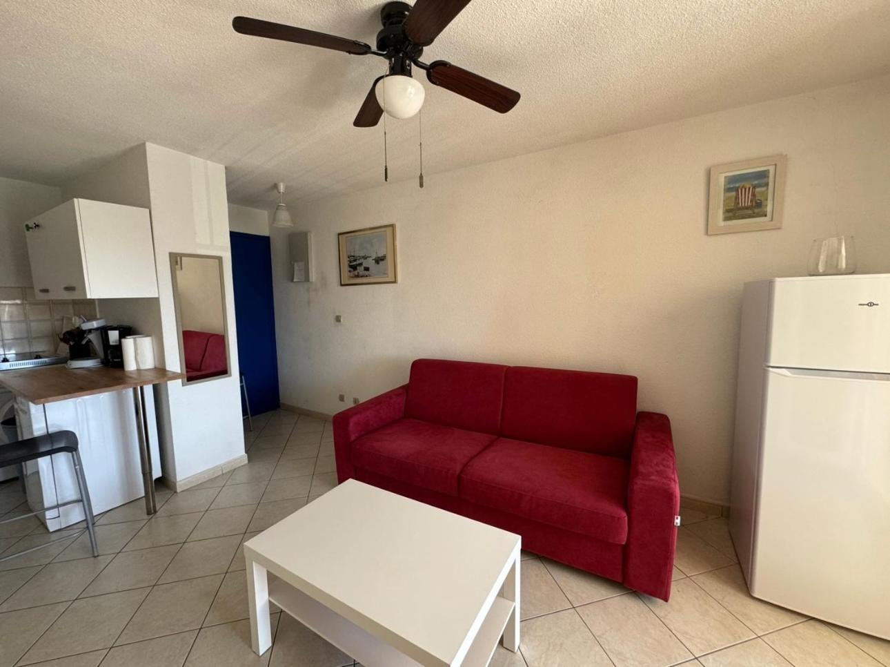Charmant Appartement A Quelques Metres De La Plage La Londe-les-Maures Εξωτερικό φωτογραφία
